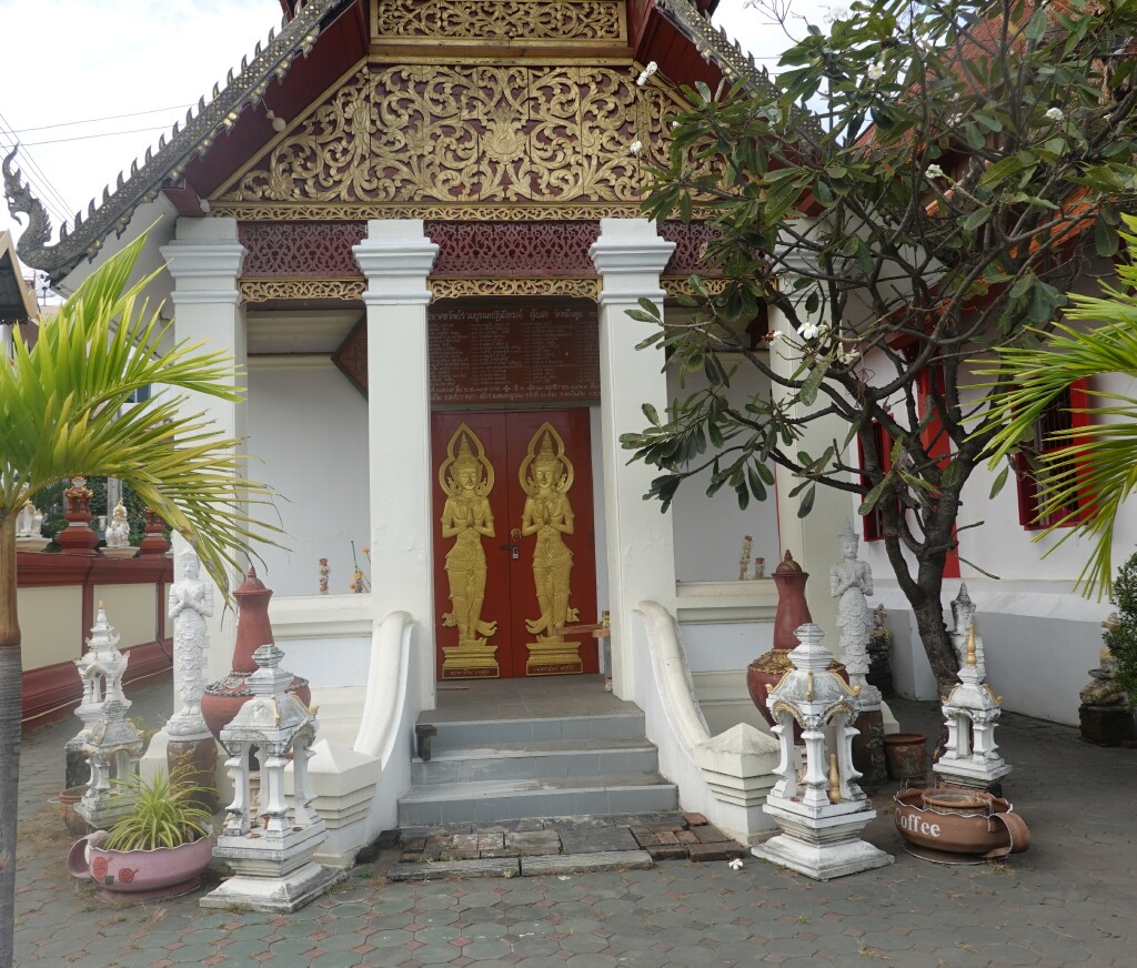 Very plain entrance to ubosot at Wat Muen Toom, Chiang Mai, Thailand