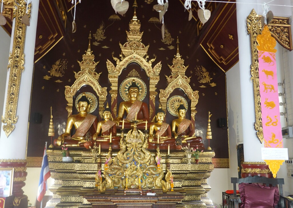 Buddha statues in the viharn at Wat Chang Taem, Chiang Mai, Thailand