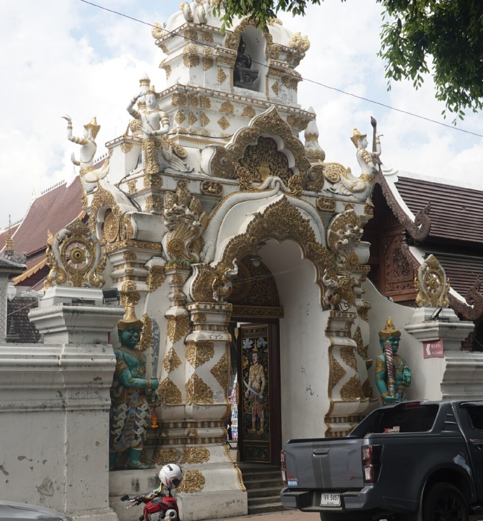 Ornate entrance for foreigners at Wat Chedi Luang, Chiang Mai, Thailand